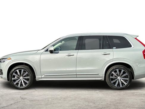 Used 2025 Volvo XC90 B6 Core w/ Protection Package Premier image 5
