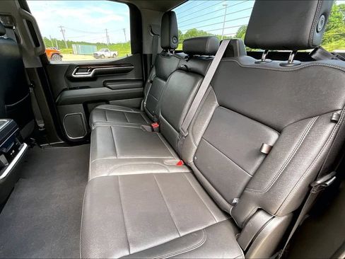 Used 2022 GMC Sierra 1500 SLT AWD/4WD image 26