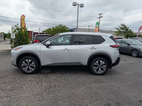 Certified 2023 Nissan Rogue SV AWD/4WD image 6