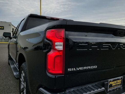 Used 2025 Chevrolet Silverado 1500 High Country AWD/4WD image 30