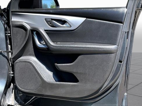 Used 2020 Chevrolet Blazer LT FWD image 22