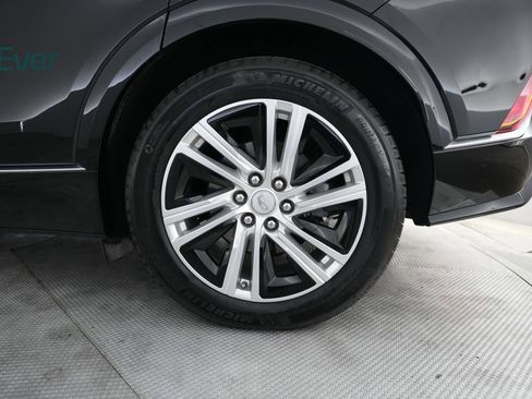Used 2024 Cadillac Lyriq Tech w/ LPO, Floor Liner Package RWD image 9