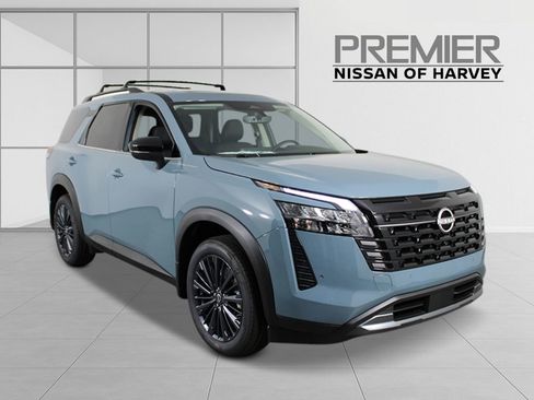 New 2026 Nissan Pathfinder SL w/ SL Premium Package FWD image 7