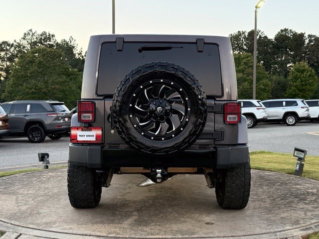 Used 2017 Jeep Wrangler Unlimited Sahara AWD/4WD image 6
