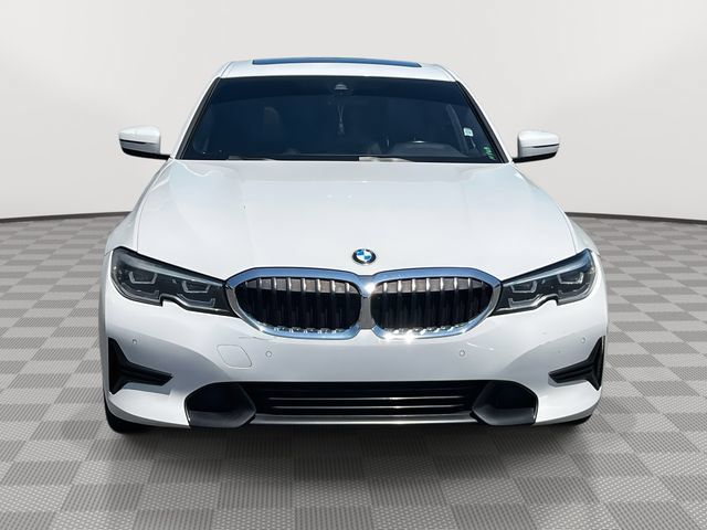 Used 2022 BMW 330i Sedan w/ Driving Assistance Package RWD image 2