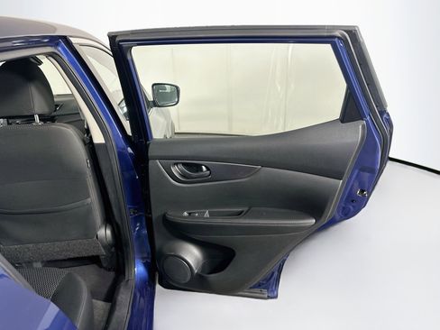 Used 2020 Nissan Rogue Sport S w/ Appearance Package FWD image 27