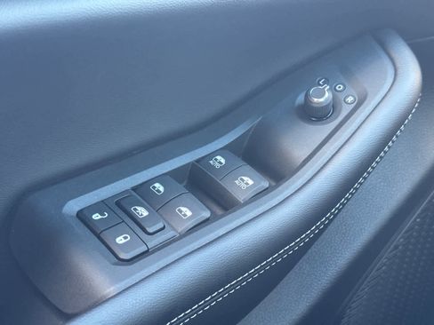 New 2025 Jeep Grand Cherokee Limited w/ Black Appearance Package image 23