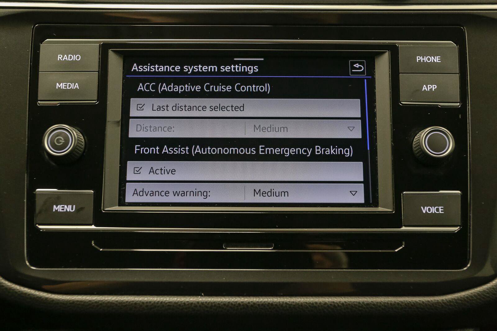 Certified 2023 Volkswagen Tiguan S w/ Driver Assistance Package AWD/4WD image 29
