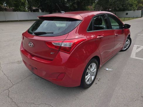 Used 2014 Hyundai Elantra GT FWD image 6