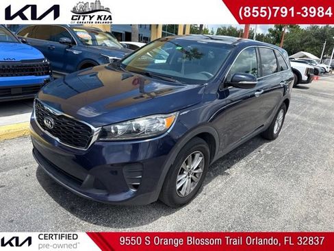 Used 2020 Kia Sorento LX FWD image 1
