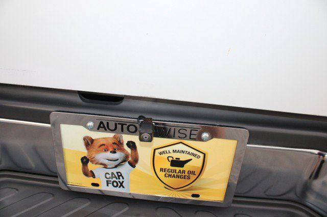Used 2015 Nissan Frontier SV RWD image 9