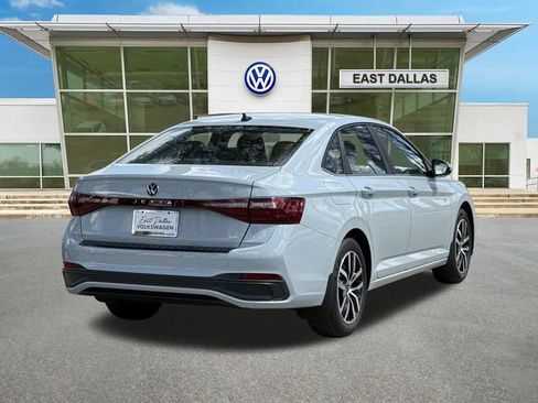 New 2026 Volkswagen Jetta SE FWD image 3