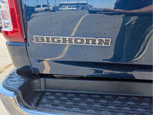 Used 2023 RAM 1500 Big Horn AWD/4WD image 9