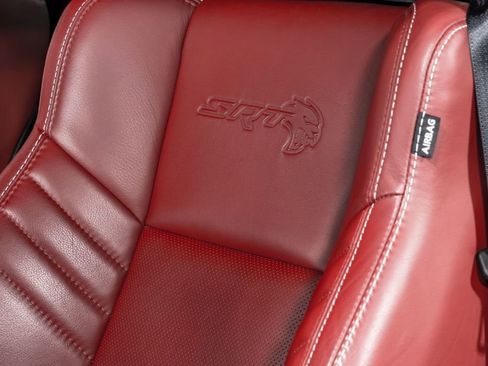 Used 2019 Dodge Challenger SRT Hellcat Redeye image 16