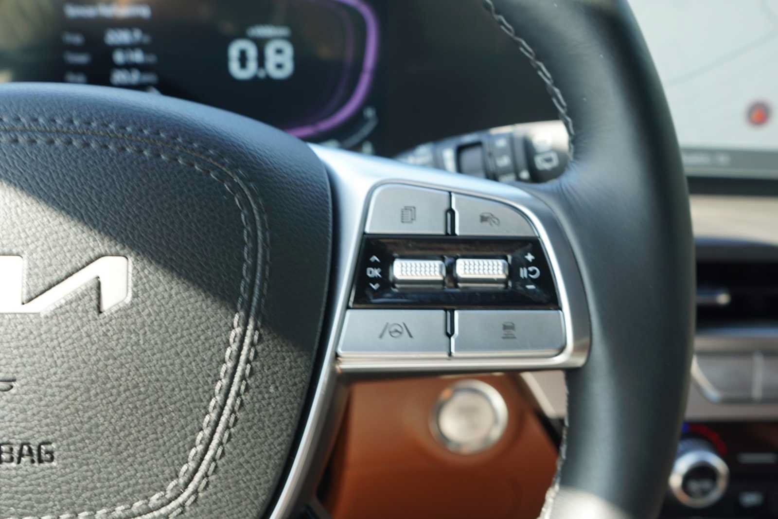 Certified 2025 Kia Telluride AWD image 14