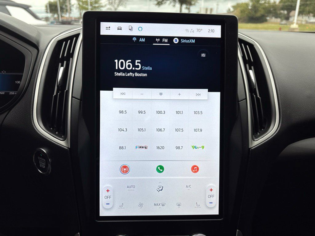 Used 2024 Ford Edge SEL AWD/4WD image 40