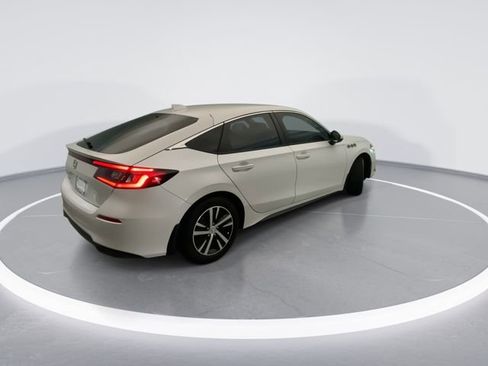Used 2024 Honda Civic LX image 6