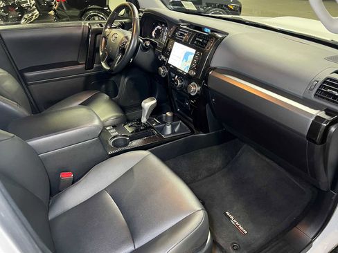 Used 2024 Toyota 4Runner TRD Off-Road Premium w/ Moonroof Package image 11