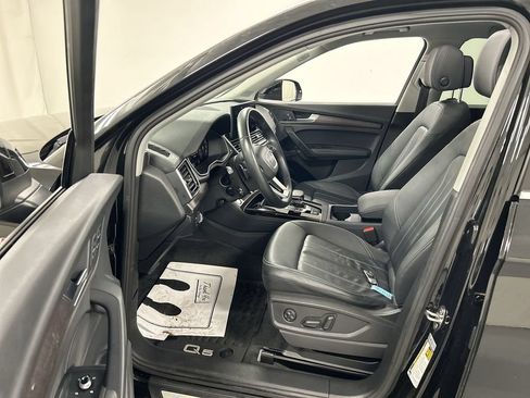 Used 2023 Audi Q5 2.0T Premium Plus w/ Premium Plus Package AWD/4WD image 9