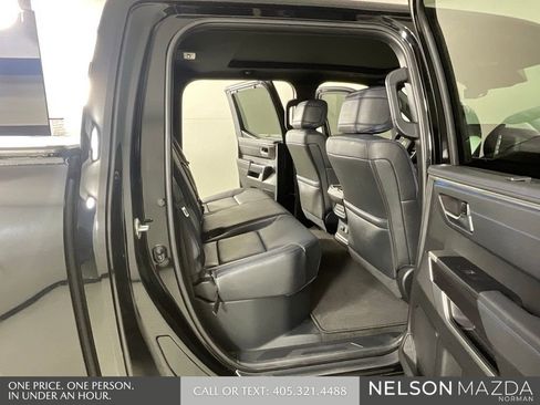 Used 2023 Toyota Tundra Platinum AWD/4WD image 16