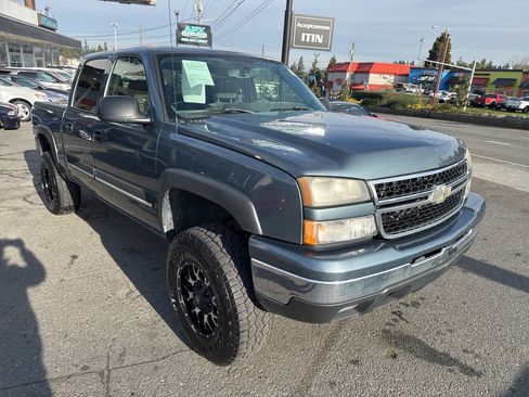 Used 2006 Chevrolet Silverado 1500 LT w/ Light Duty Power Package image 10