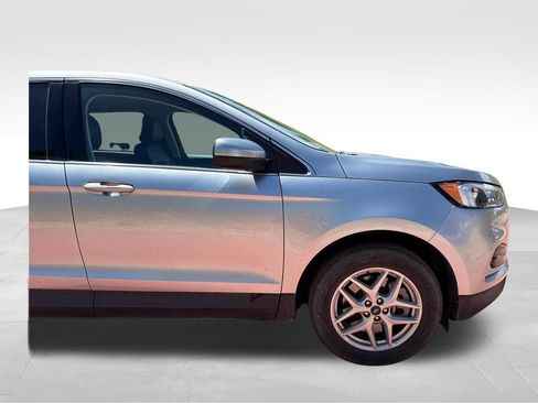 Certified 2024 Ford Edge SEL AWD/4WD image 34