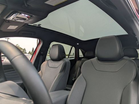 Certified 2023 Volkswagen ID.4 Pro S AWD/4WD image 22