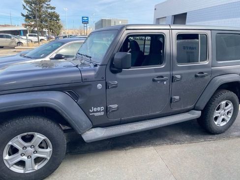 Used 2018 Jeep Wrangler Unlimited Sport S image 1
