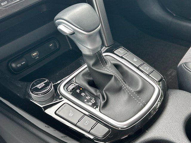 Used 2025 Kia Seltos S AWD/4WD image 51
