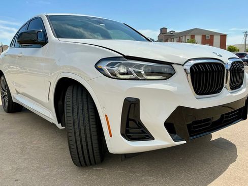 Used 2022 BMW X4 M40i AWD/4WD image 2