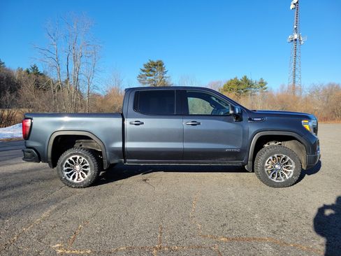 Used 2021 GMC Sierra 1500 AT4 image 4