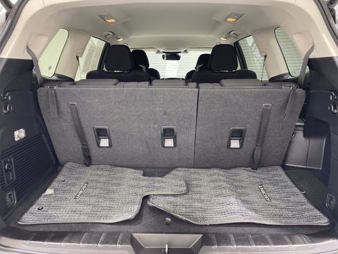 Certified 2024 Subaru Ascent Premium w/ Convenience Package image 23