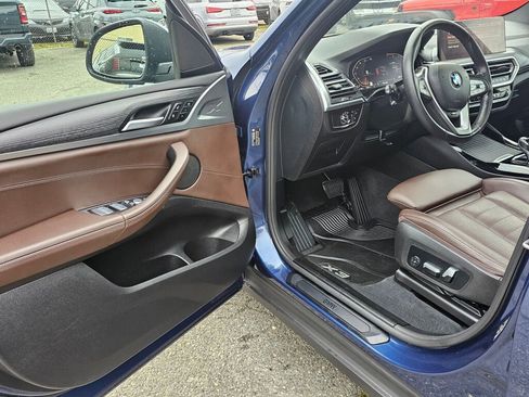 Used 2022 BMW X3 xDrive30i w/ Premium Package 2 image 17
