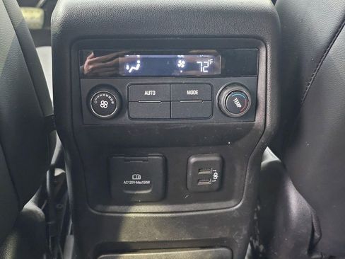 Used 2019 GMC Acadia SLT image 19