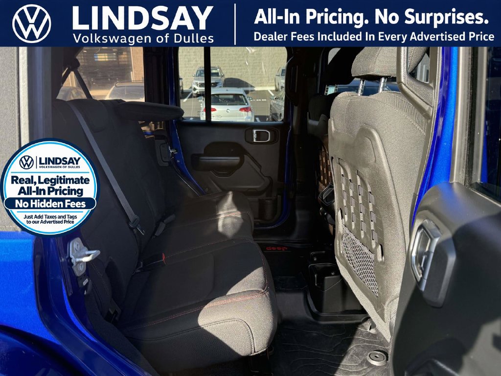 Used 2018 Jeep Wrangler Unlimited Rubicon AWD/4WD image 12