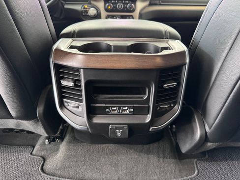 Used 2022 RAM 1500 Laramie image 24