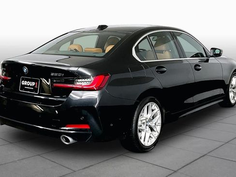 Used 2025 BMW 330i xDrive Sedan AWD/4WD image 13