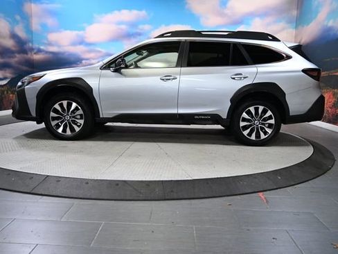 Certified 2024 Subaru Outback Limited image 5
