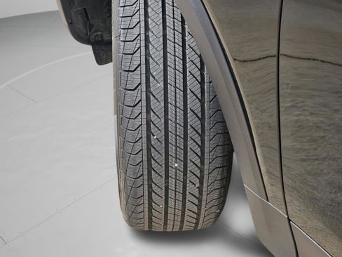 Certified 2026 Mercedes-Benz GLB 250 image 31