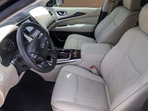 Used 2020 INFINITI QX60 Luxe w/ Sensory Package FWD image 9