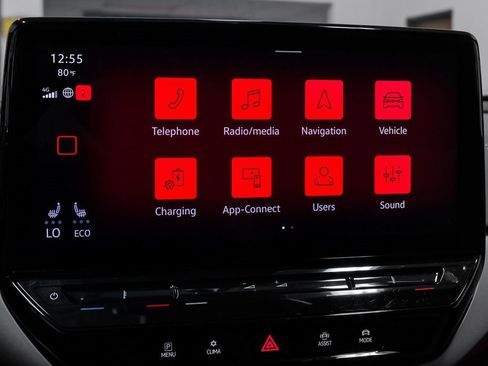 Used 2023 Volkswagen ID.4 Pro image 30