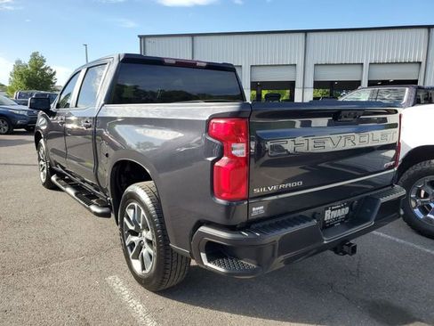 Used 2024 Chevrolet Silverado 1500 RST image 3