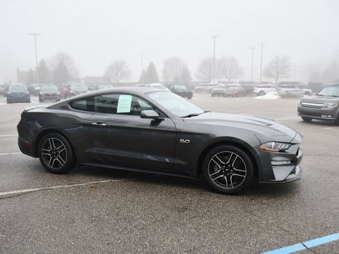 Used 2019 Ford Mustang GT image 8