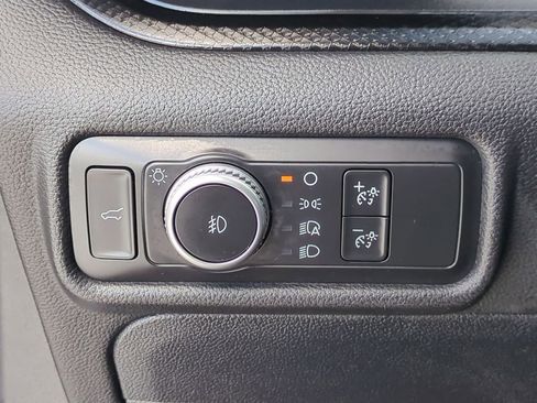 Used 2020 Ford Explorer ST w/ ST Street Pack image 15