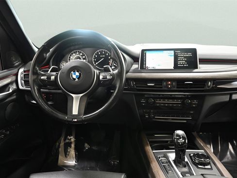 Used 2016 BMW X5 xDrive50i AWD/4WD image 11