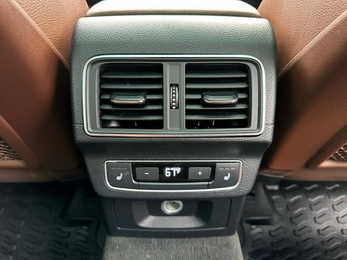 Used 2018 Audi Q5 2.0T Premium Plus w/ Premium Plus Package image 22