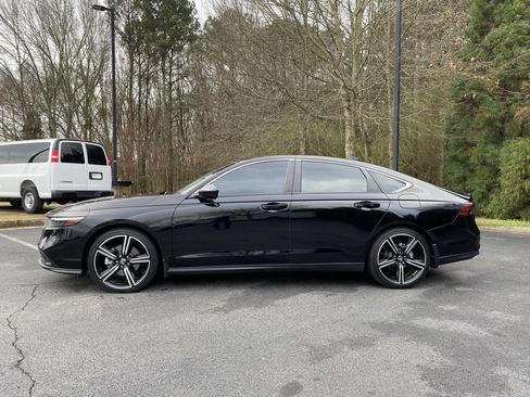 Used 2024 Honda Accord Sport image 6