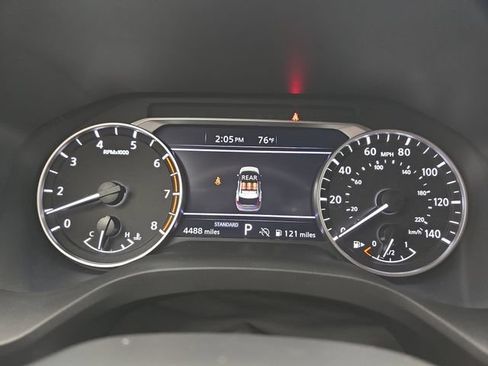 Used 2025 Nissan Rogue SV FWD image 26