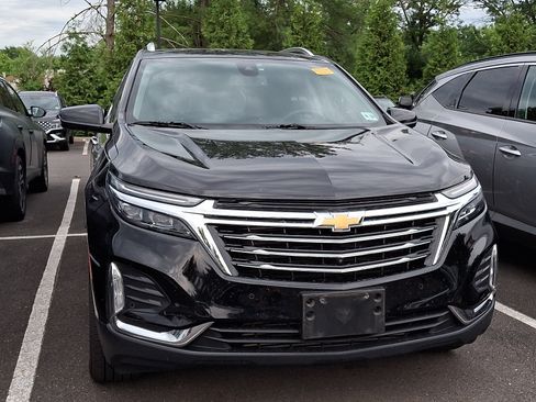 Used 2023 Chevrolet Equinox Premier AWD/4WD image 4