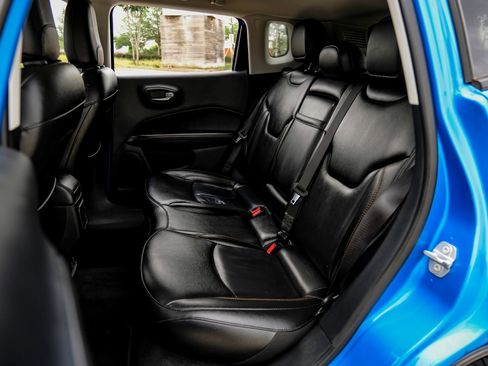 Used 2019 Jeep Compass Limited AWD/4WD image 44